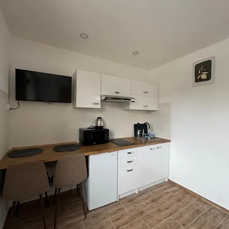 Apartamentsbymatyrafa-xi